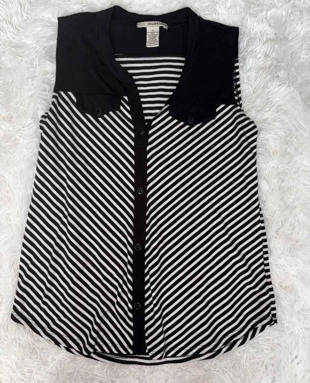 Belah & Codey M Black/white Striped Sleeveless Top. Pretty, Soft, Comf.